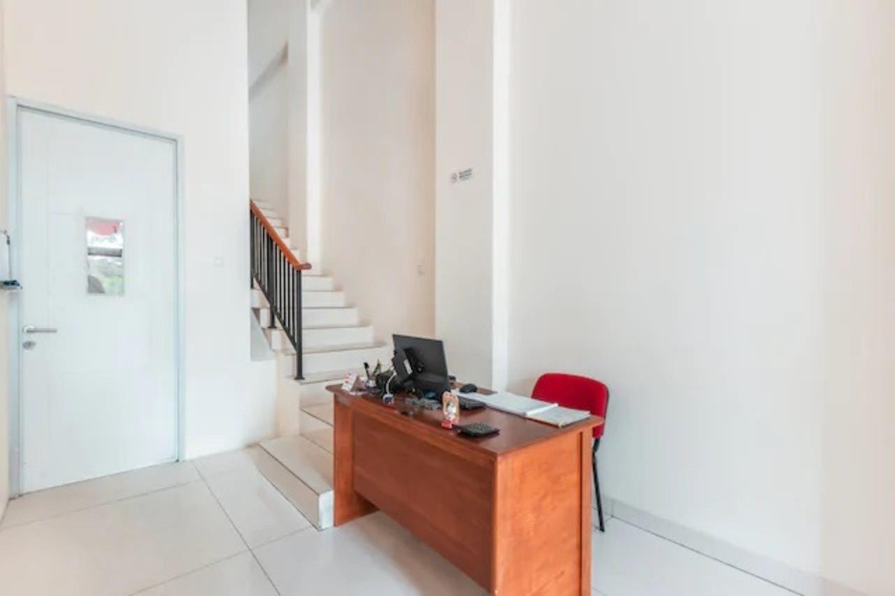 Super Oyo 1620 Sion Family Residence Grobogan Dış mekan fotoğraf