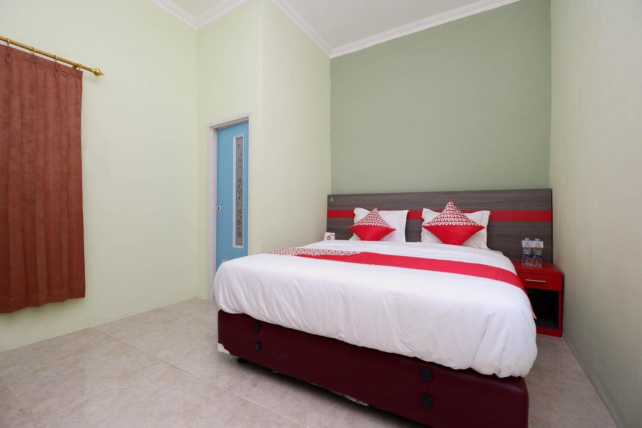 Super Oyo 1620 Sion Family Residence Grobogan Dış mekan fotoğraf