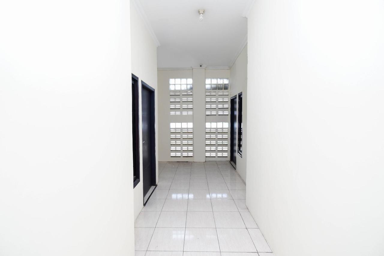 Super Oyo 1620 Sion Family Residence Grobogan Dış mekan fotoğraf
